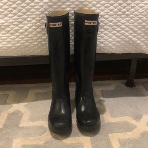 Navy Classic Hunter Boots - Size US 7